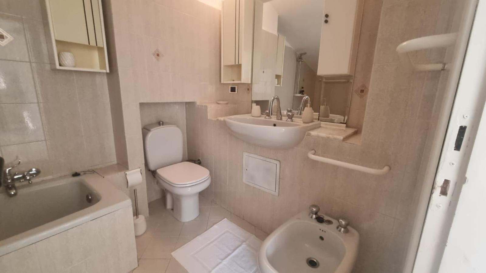 Apartment Golfo Dei Poeti